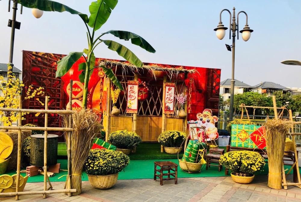 Trang trí Tết cổ truyền