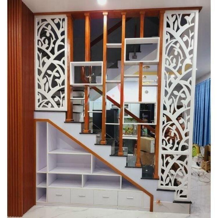 Vách ngăn cầu thang lam gỗ CNC ấn tượng, độc đáo