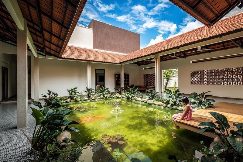 Nhà 3 gian kết hợp với các yếu tố hiện đại mang đến không gian sống tiện nghi, thoáng đãng