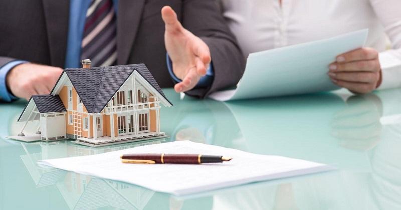 Cần chuẩn bị đầy đủ giấy tờ và hoàn tất các thủ tục pháp lý trước khi tiến hành xây nhà cấp 4 chữ L mái tôn