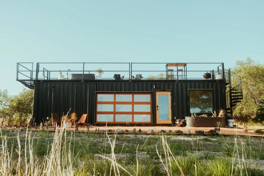 Mẫu nhà container 200 triệu 40 feet đầy đủ công năng, nội thất hiện đại