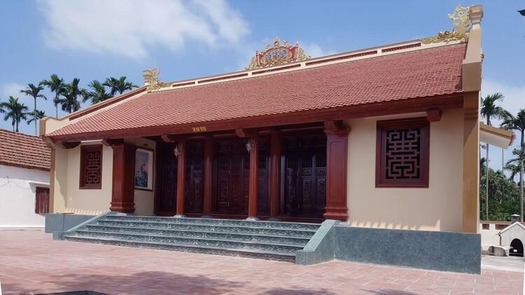 Mẫu nhà gỗ 3 gian 2 dĩ vừa lưu giữ nét truyền thống, vừa đáp ứng nhu cầu sống hiện đại 