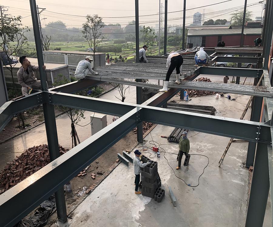 Nhà thầu xây dựng ảnh hưởng đến báo giá nhà thép tiền chế