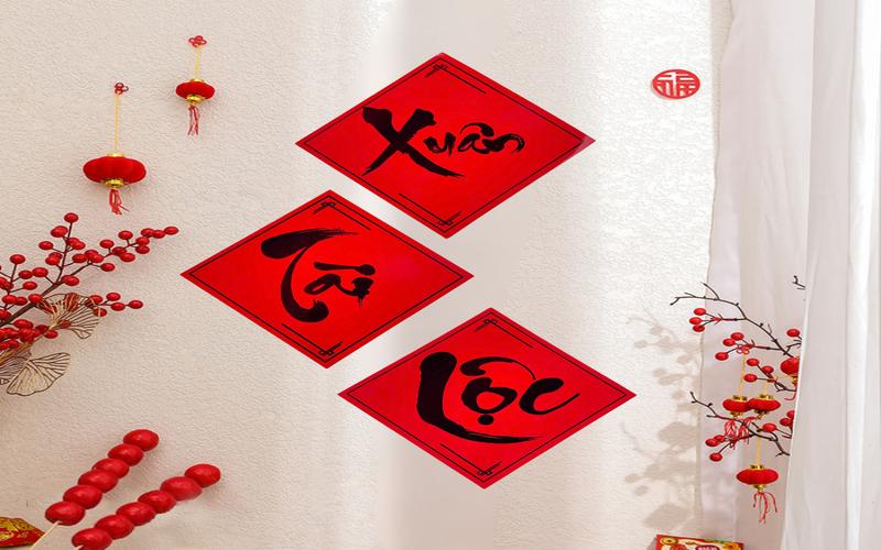 Trang trí Tết cổ truyền 2026 với chữ thư pháp sang trọng