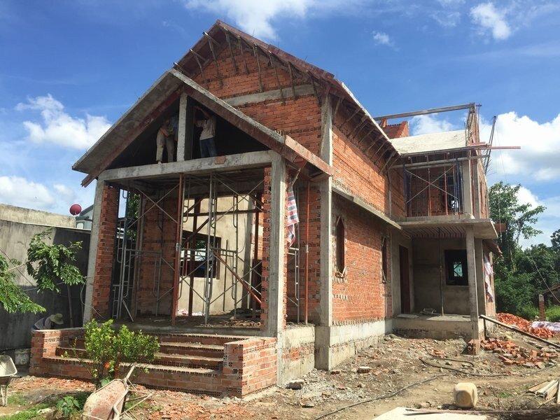 Thi công phần thô là giai đoạn nền tảng, định hình toàn bộ kết cấu và chất lượng công trình (Nguồn: Internet)