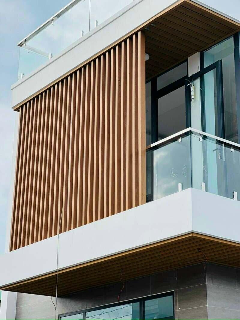 Lam chắn nắng đúc bằng bê tông có khả năng chịu lực, chịu nhiệt tốt, bền bỉ (Nguồn: Internet)
