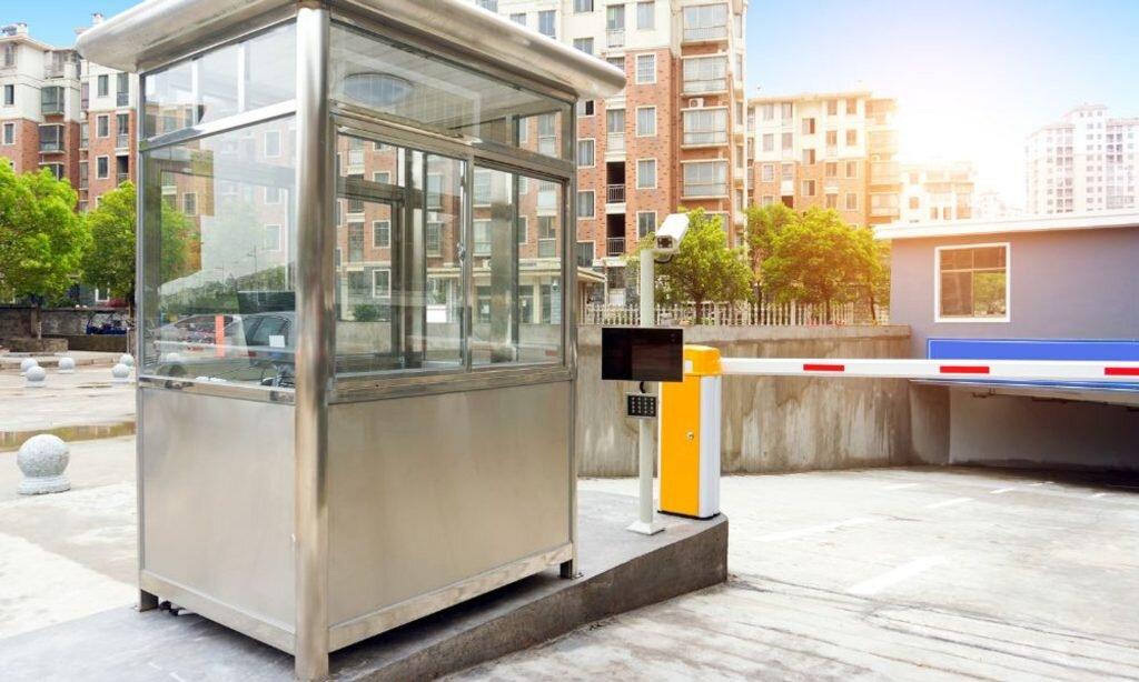 Thiết kế bốt gác an ninh 4 mặt kính phẳng tạo tầm nhìn rộng (Nguồn: Internet) 