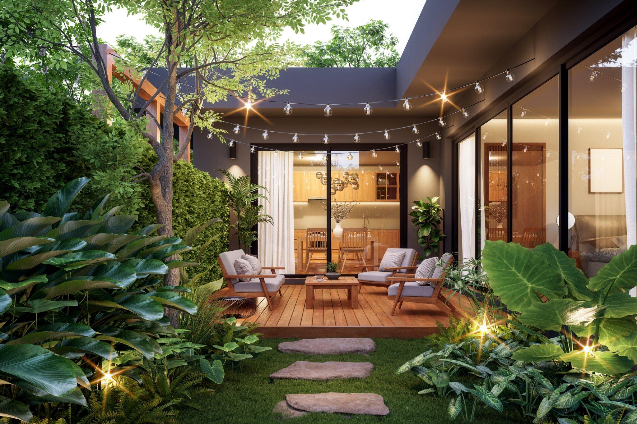 Bố trí sân vườn cùng cửa kính rộng cho ngôi nhà 50m2 (Nguồn: Internet)