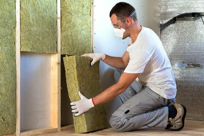 Lựa chọn tấm cách nhiệt có độ dày và mật độ phù hợp với hạng mục (Nguồn: Internet)