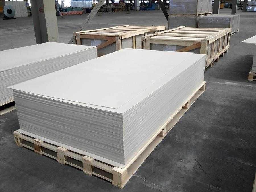 Tấm xi măng có trọng lượng nhẹ hơn sàn gạch truyền thống (Nguồn: Internet)
