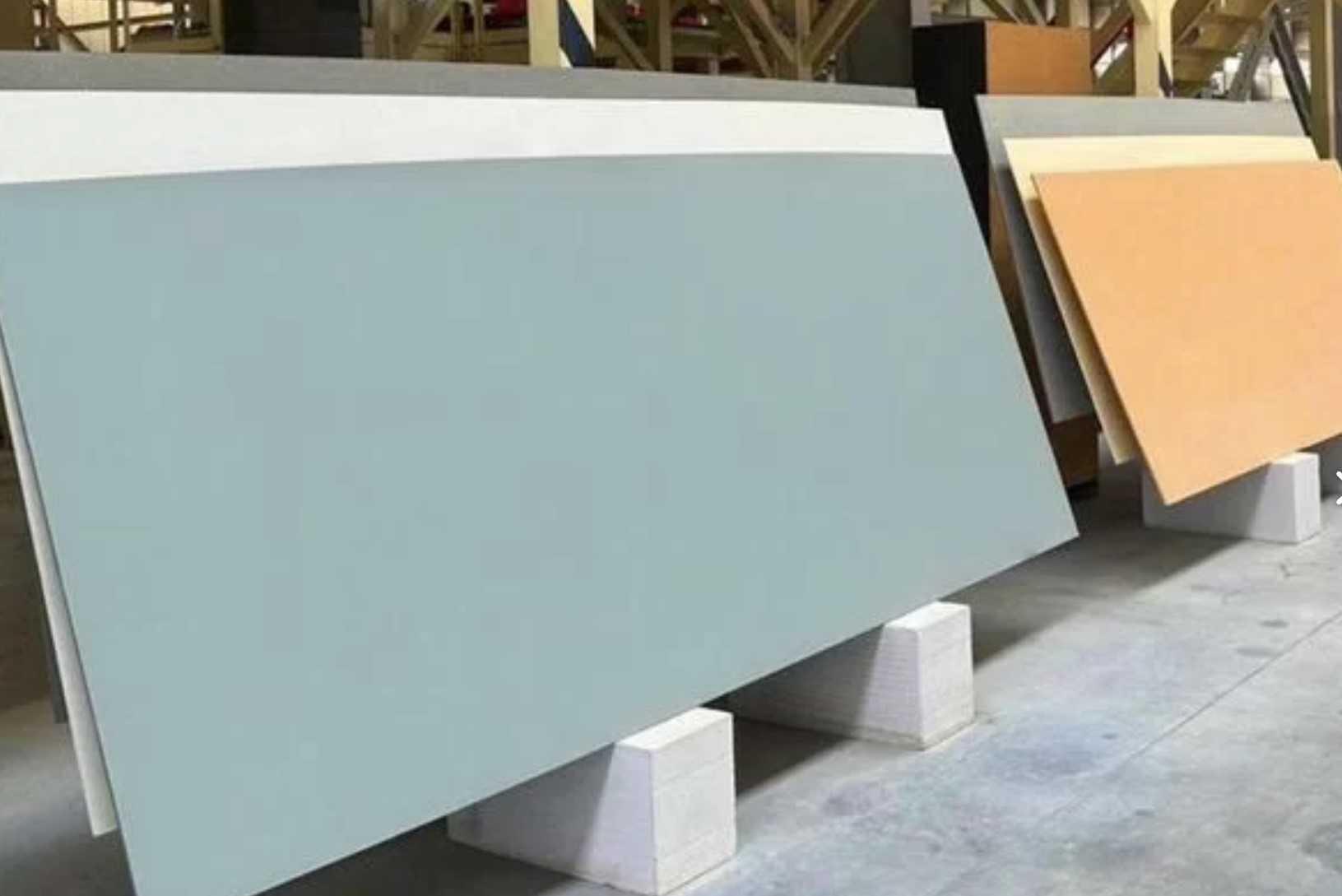 Lựa chọn đúng độ dày tiêu chuẩn giúp tối ưu hóa công năng sử dụng và đảm bảo kết cấu vững chắc cho từng hạng mục công trình (Nguồn: Internet)