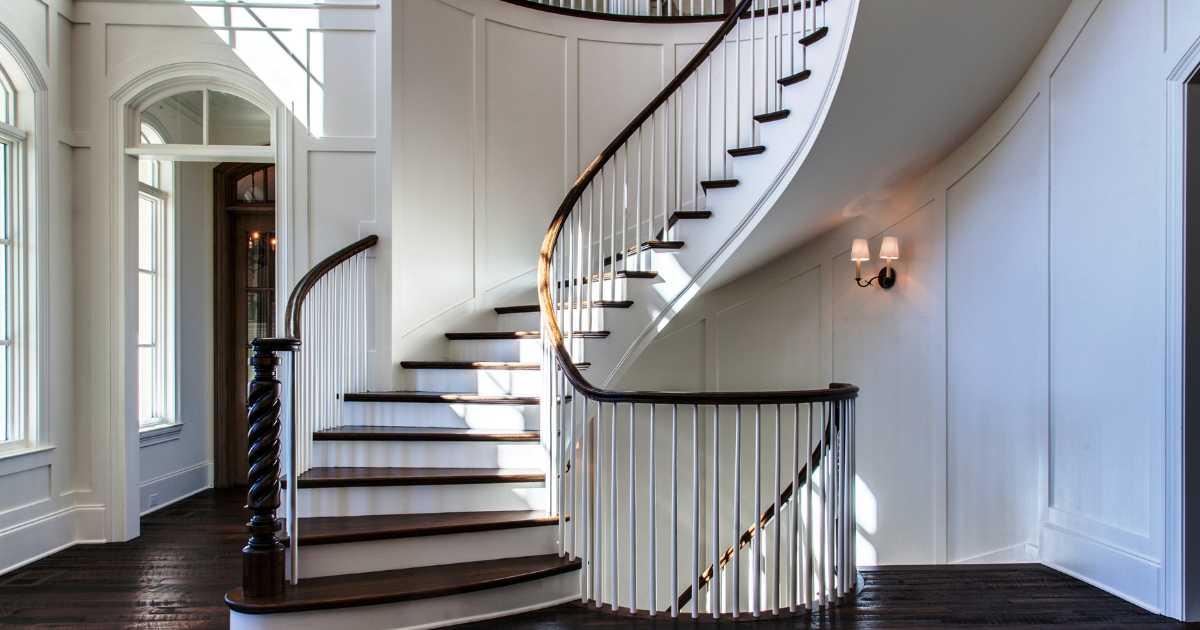Lấy dưỡng mẫu dưỡng vát bậc chéo chính xác giúp hạn chế tối đa hao hụt vật tư