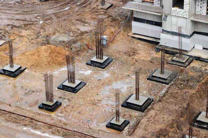Khảo sát địa chất và thử tải móng cọc xác định chính xác số tấn ép cần thiết (Nguồn: Internet)