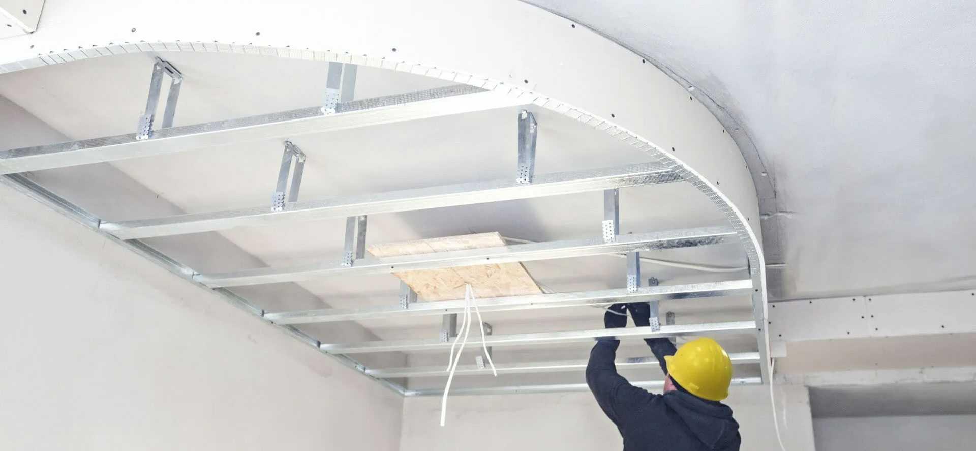 Trước khi thi công tấm trần thạch cao 600x600 Vĩnh Tường, cần kiểm tra độ cao trần