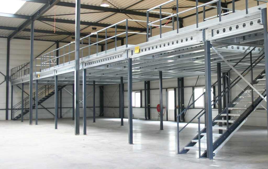Lớp hoàn thiện bề mặt giúp nâng cao tính thẩm mỹ và đáp ứng nhu cầu sử dụng của sàn gác lửng (Nguồn: Internet)