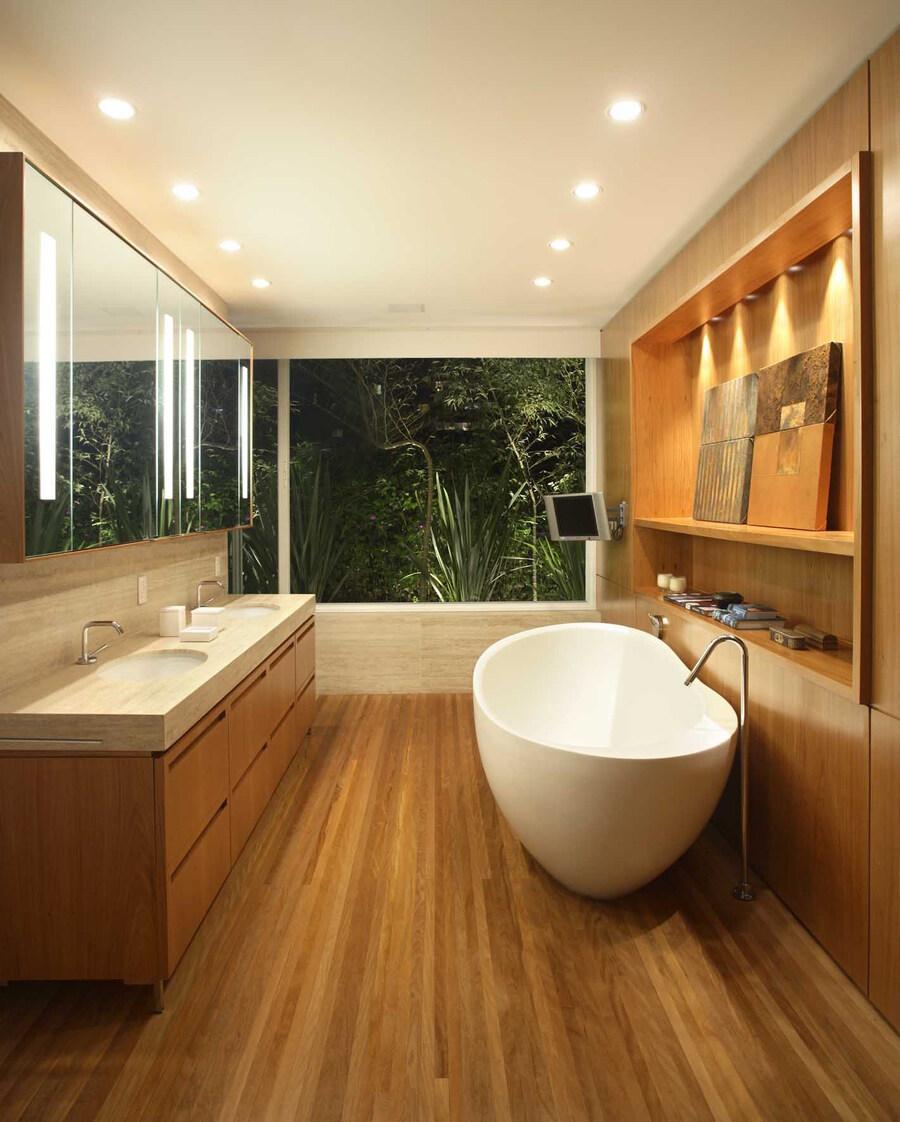 Nhà tắm được thị công với tấm lót sàn nhà tắm DURAflex