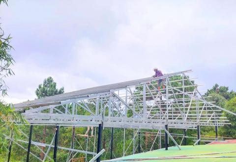 nhà khung thép tiền chế dễ dàng thi công và tháo lắp