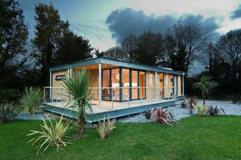 ផ្ទះ prefab ថោកសម្រាប់គ្រួសារវ័យក្មេង