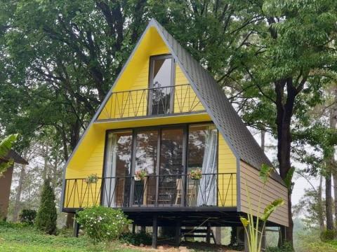 ផ្ទះ prefab ត្រីកោណ