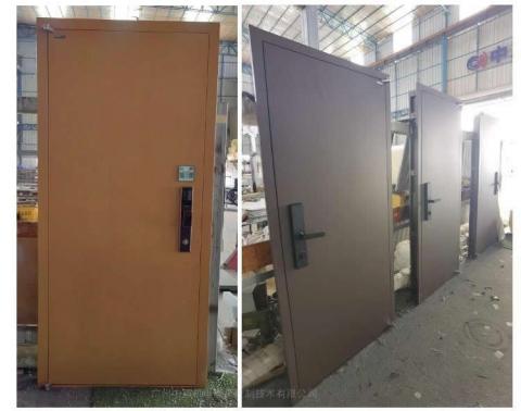 Lựa chọn thay thế bằng cửa lõi đặc hoặc cửa chuyên dụng nhiều lớp để tối ưu hóa khả năng chặn tiếng ồn truyền qua cánh cửa (Nguồn: Internet)